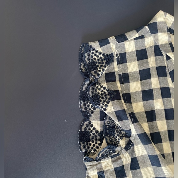 Like new, women’s Dear Creatures dress. Size M - Picture 3 of 6